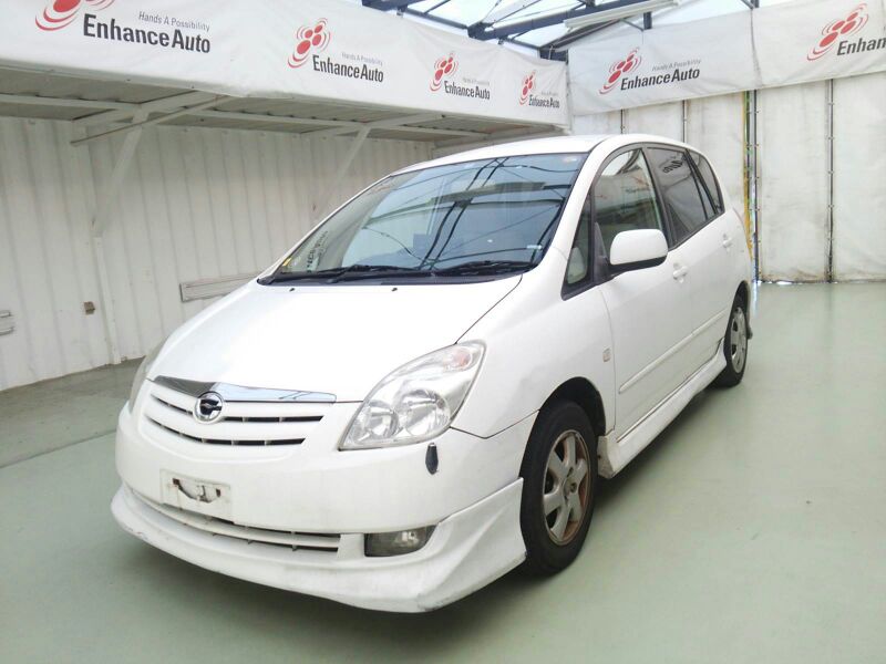 Used TOYOTA COROLLA SPACIO