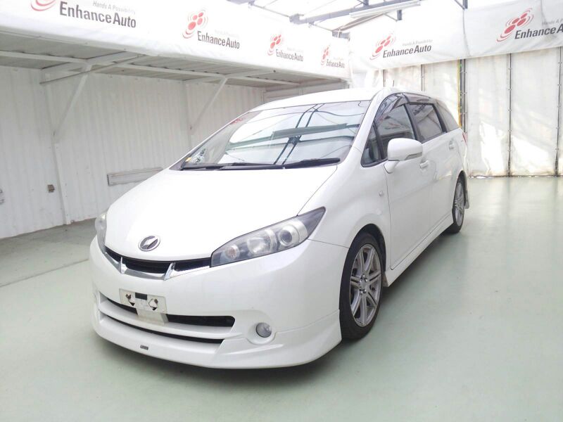 Used TOYOTA WISH