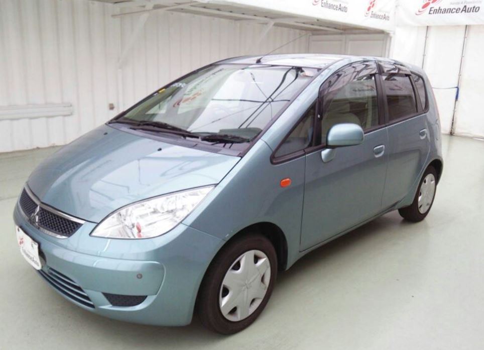 Used MITSUBISHI COLT