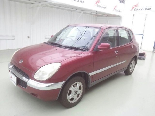 Used TOYOTA DUET