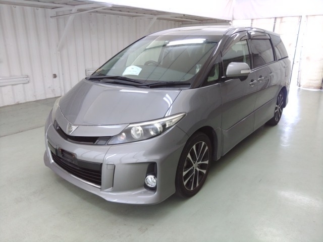 Used TOYOTA ESTIMA